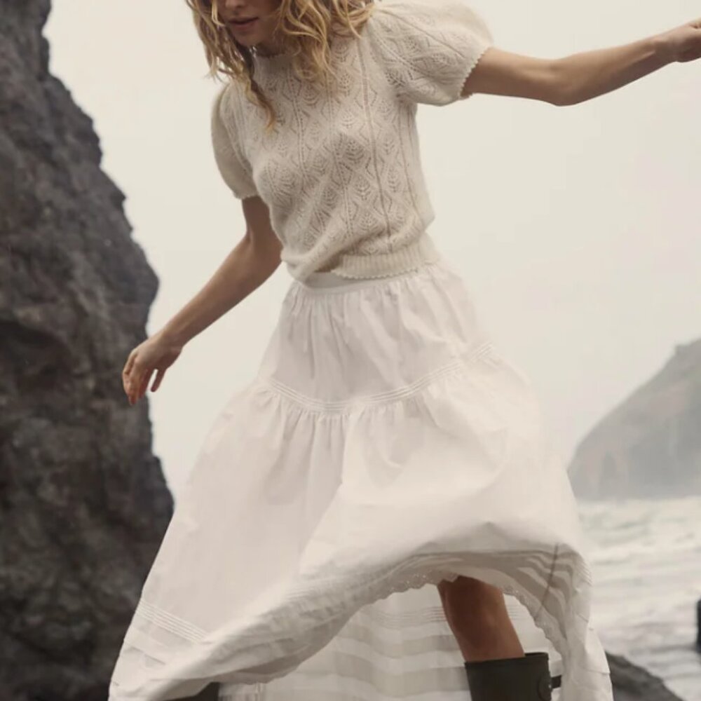 Doen Sebastiane Skirt in Powder